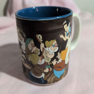 Disney Snow White and the Seven Dwarfs Mug Brown Blue